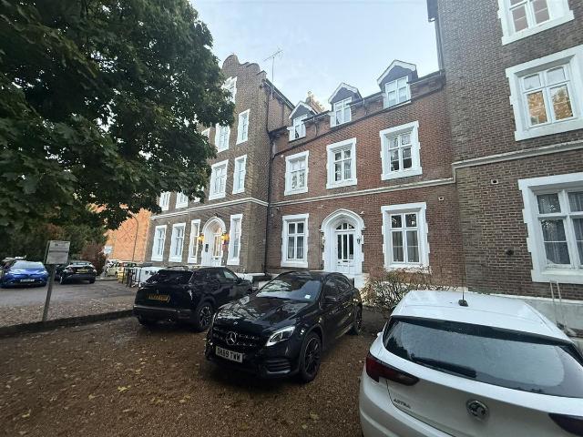 Apartment for rent in Chalvey, Slough