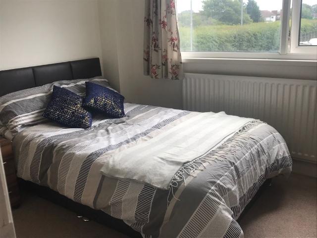 House for rent in Chadsmoor, Staffordshire
