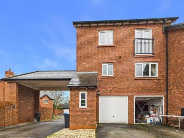 House for sale in Upton-by-Chester, Two Mills