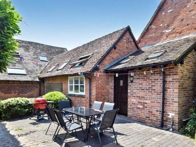 House for sale in Bromsgrove, Worcestershire