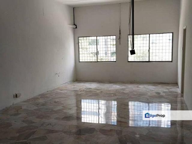 Shop for rent in Petaling, Damansara Damai