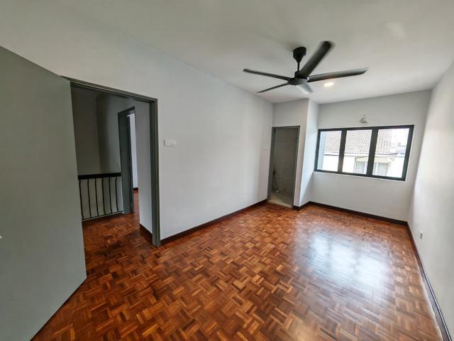 Terraced House for rent in Petaling, Damansara Damai