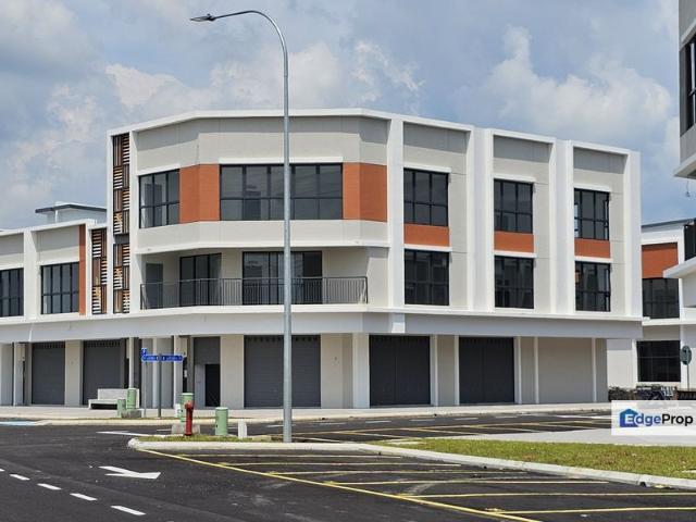 Shop for rent in Taman Aman, Teluk Panglima Garang