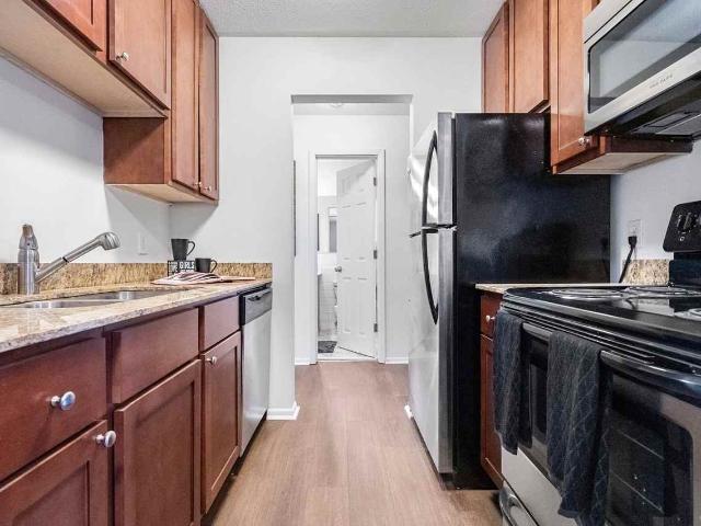 Apartment for rent in Calhoun Isles, Minneapolis
