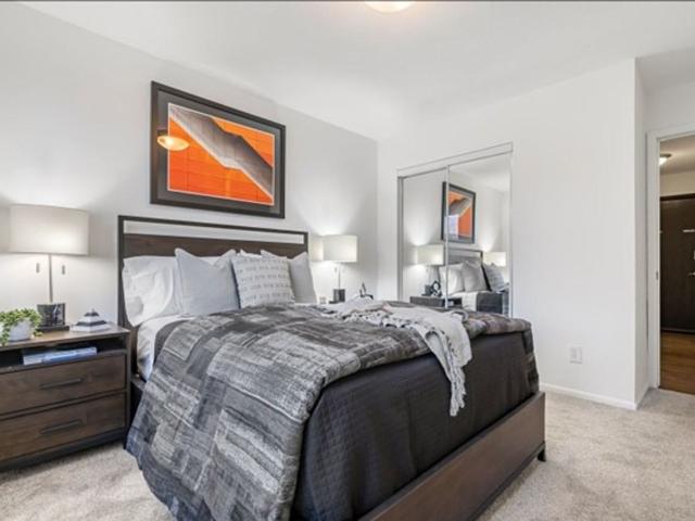 Apartment for rent in Bde Maka Ska - Isles, Hennepin