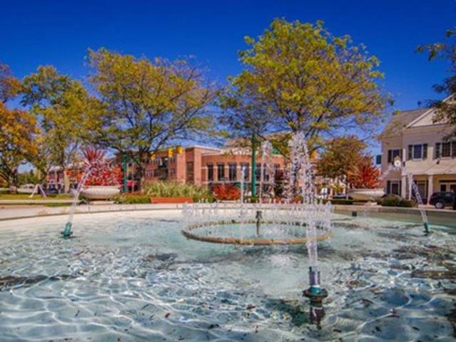 Townhouse for rent in Canton