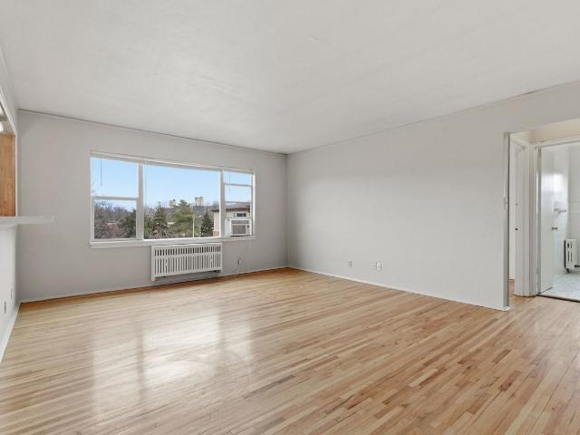 Apartment for rent in Hennepin, Minnesota