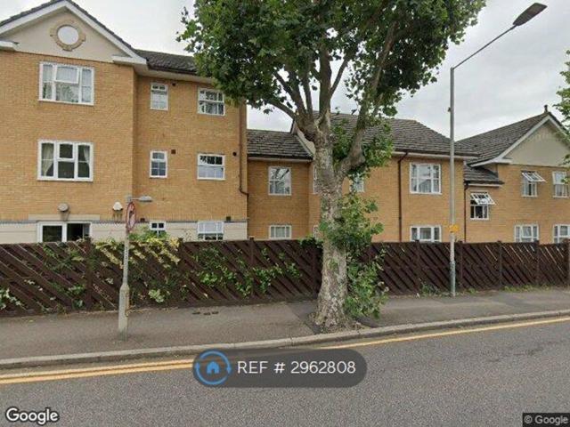 Apartment for rent in Gidea Park, Greater London