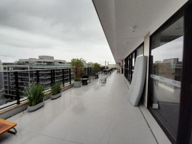 Apartamento venda em Região Geográfica Imediata do Distrito Federal, Região Integrada de Desenvolvimento do Distrito Federal e Entorno