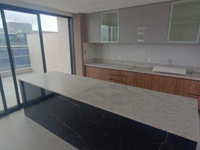 Apartamento venda em Região Geográfica Imediata do Distrito Federal, Região Integrada de Desenvolvimento do Distrito Federal e Entorno