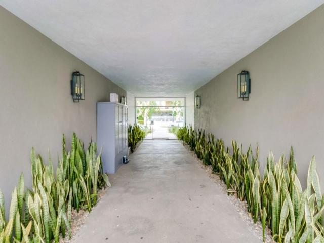 Apartment for rent in Inglewood, California