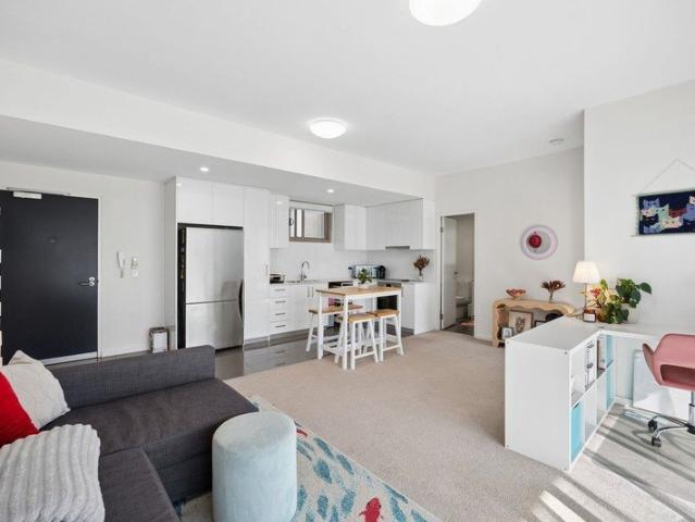 Apartment for sale in Cockburn, Western Australia