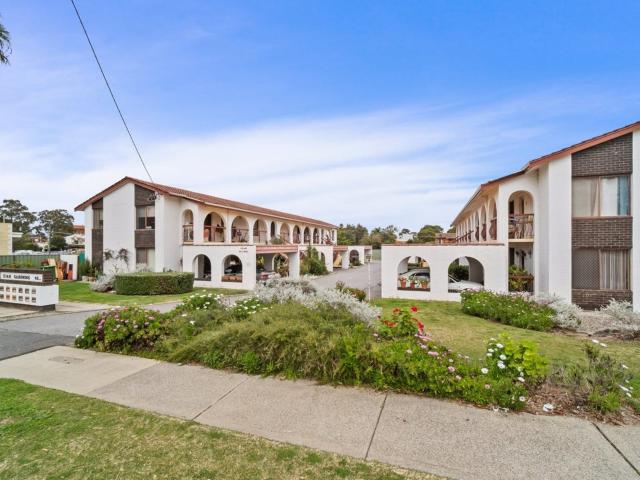 House for rent in Inglewood, City of Stirling