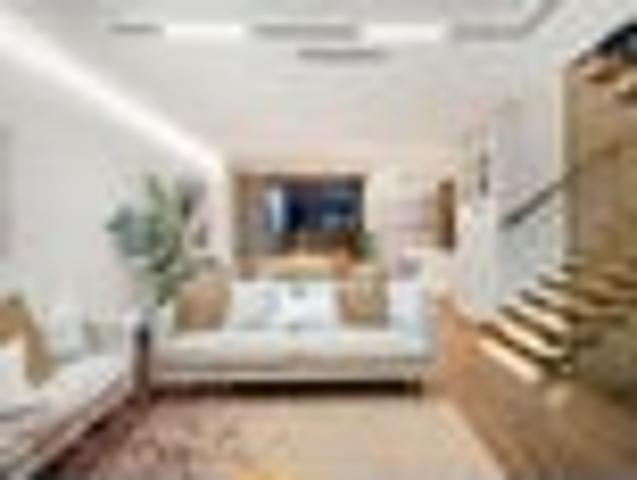 Townhouse for sale in Balmoral