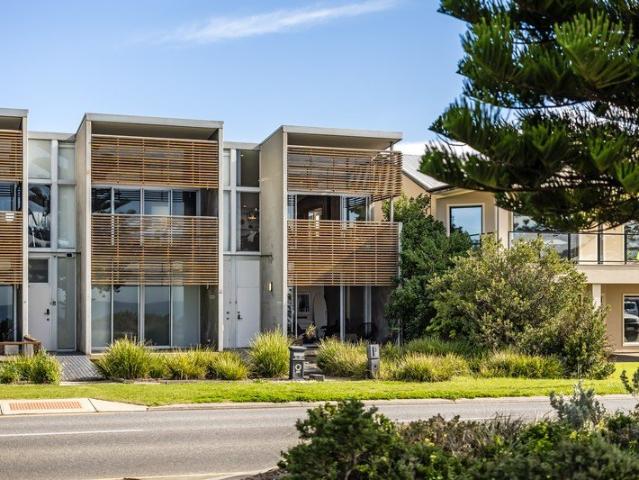 Townhouse for sale in Encounter Bay, South Australia