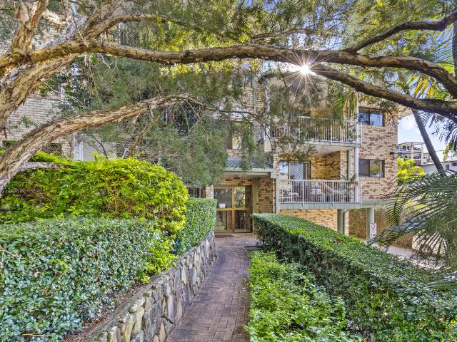 Apartment for sale in Highgate Hill