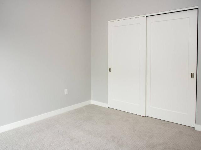 Apartment for rent in Hennepin, Minnesota