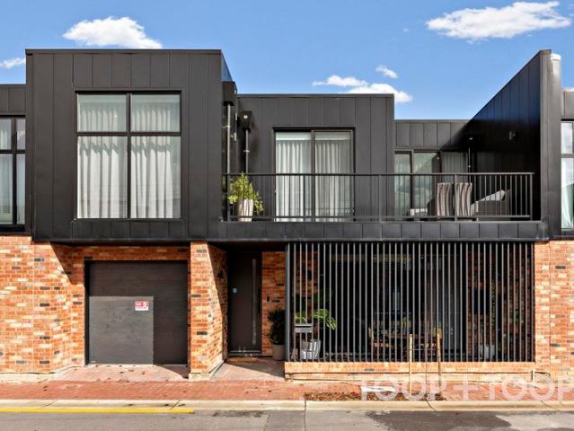 Townhouse for sale in Horseshoe Creek, South Australia