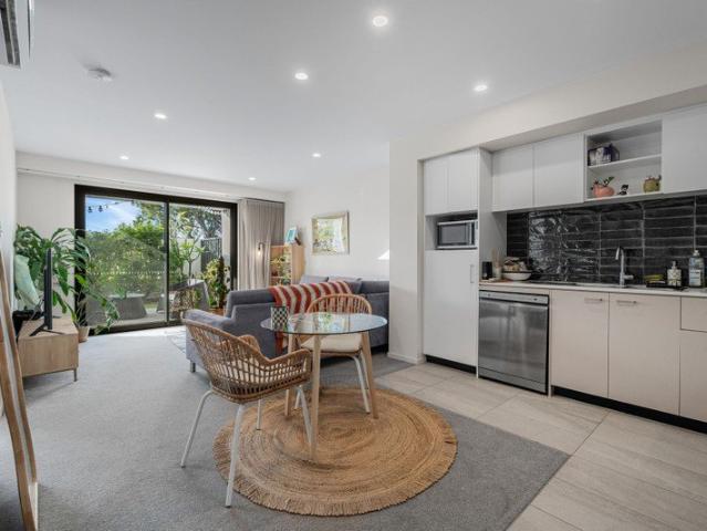Apartment for sale in Palmyra, Western Australia