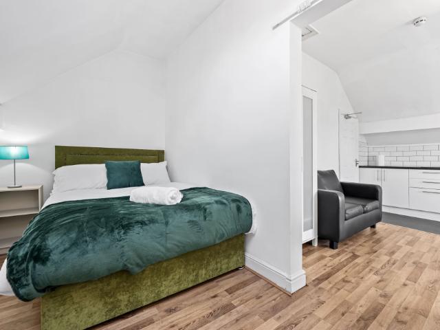 Apartment for rent in East End Park, West Yorkshire
