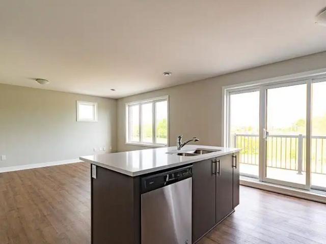Apartment for rent in Barrhaven East, Ottawa