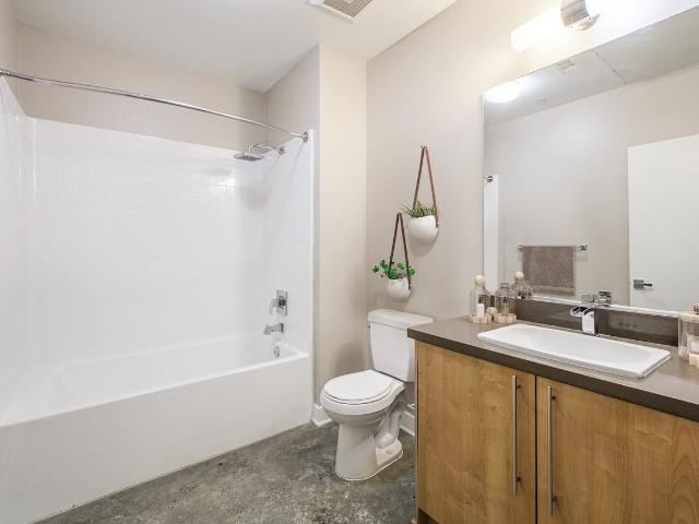 Apartment for rent in Long Beach, California