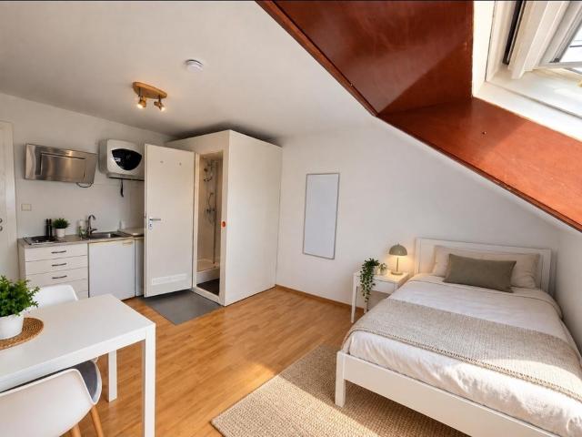 Dachgeschosswohnung kaufen in Kernerviertel, Stuttgart