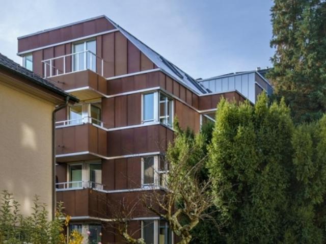 Dachwohnung mieten in Einigen, Zürich