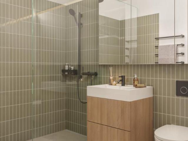 Wohnung kaufen in Einigen, Zürich