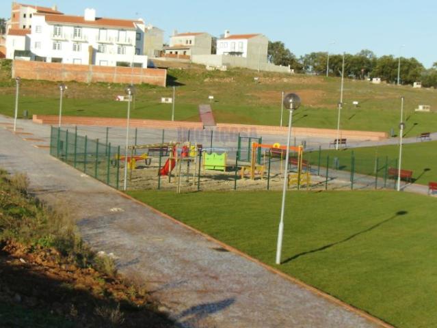 Terreno venda em Vila Viçosa, Évora