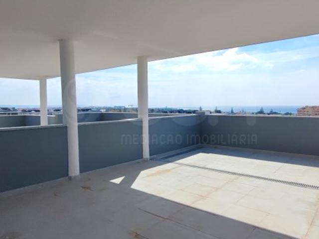 Apartamento venda em Carcavelos, Cascais