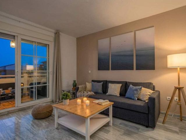 Apartamento en alquiler en Artola, Costa del Sol Occidental