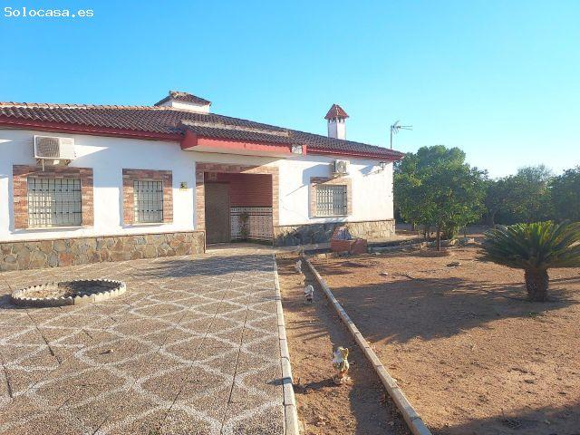 Casa en venta en La Rinconada, Andalucía