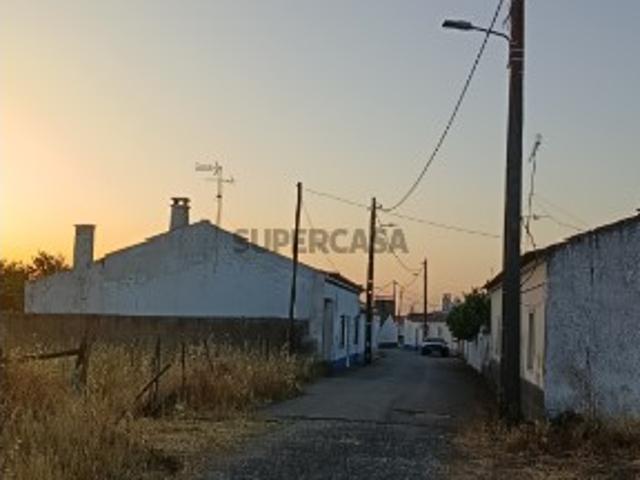 Terreno venda em Reguengos De Monsaraz, Évora