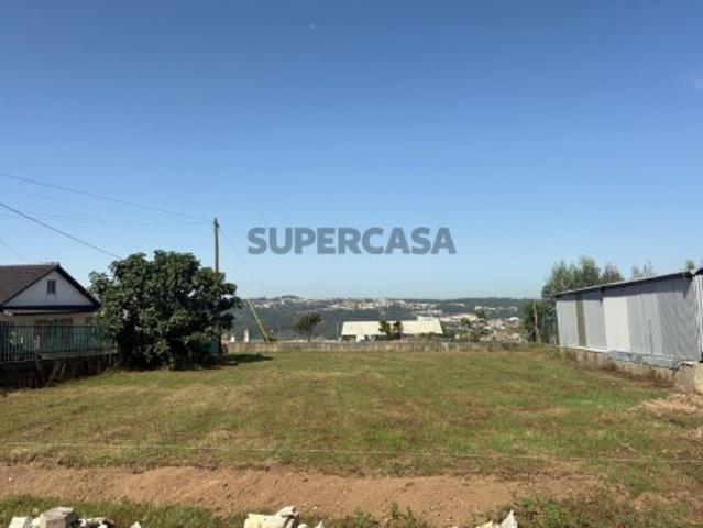 Terreno venda em Leiria