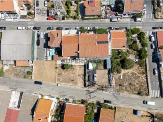 Terreno venda em Amadora, Lisboa