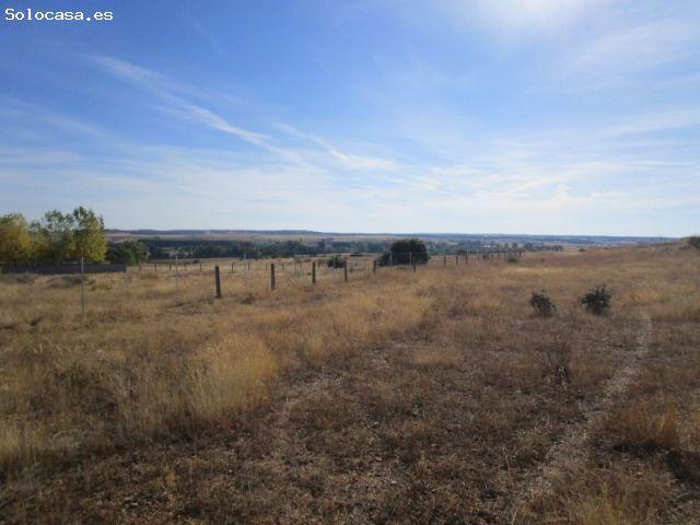 Local Comercial en venta en Almenara De Tormes, Castilla y León