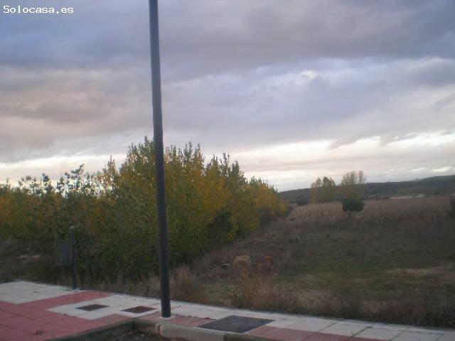 Local Comercial en venta en Calvarrasa De Abajo, Castilla y León