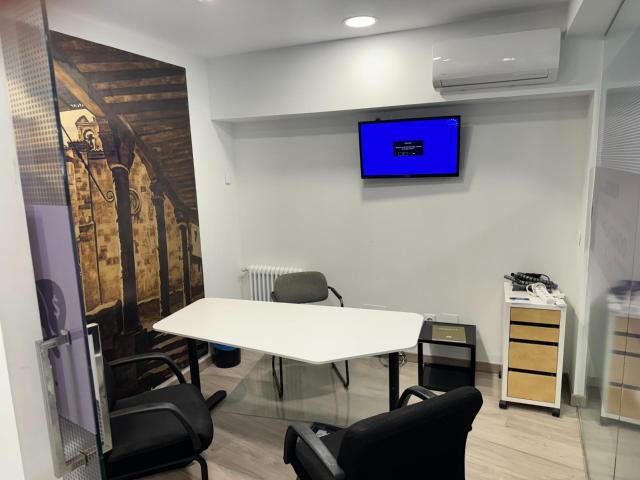 Oficina en alquiler en Centro, Salamanca