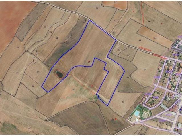 Local Comercial en venta en Los Hoyos, Aldeatejada