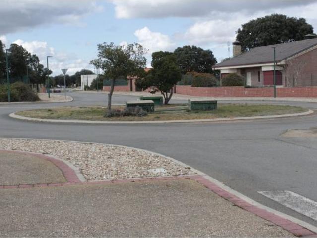 Local Comercial en venta en Carrascal De Barregas, Urbanización Oasis Golf