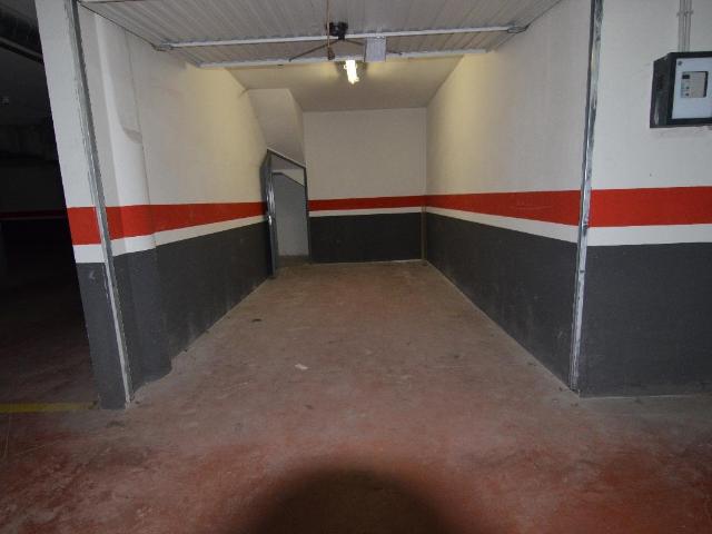 Garaje en venta en Aldeaseca de Armuña, Villares De La Reina
