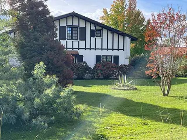 Maison vente à France métropolitaine, Urcuit