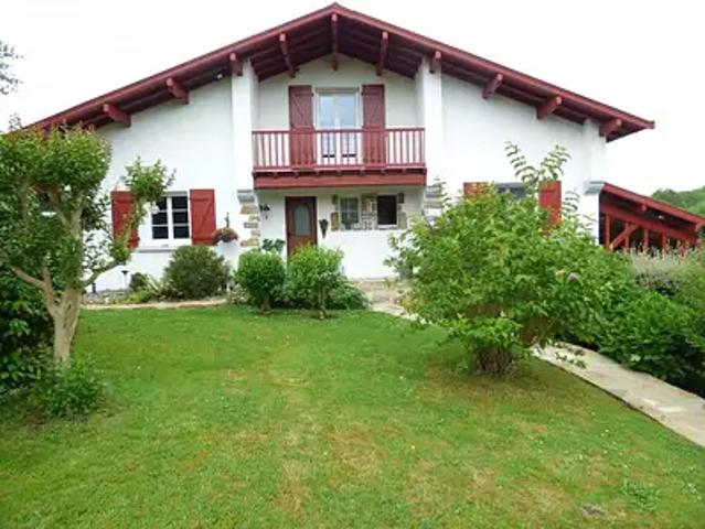 Maison vente à France métropolitaine, Urcuit