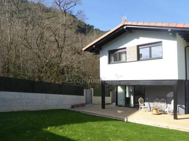 Casa en alquiler en Busturia, Guipúzcoa