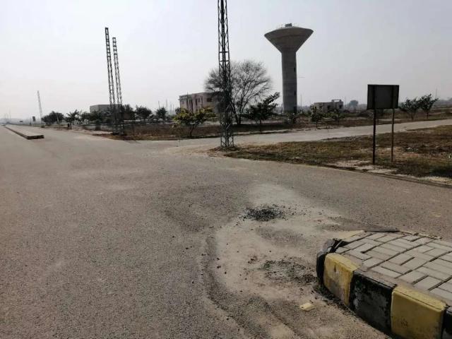 Land for sale in Sahiwal, Islamabad Capital Territory