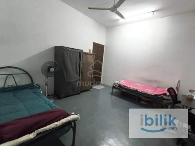 Room for rent in Country Heights Damansara, Kuala Lumpur