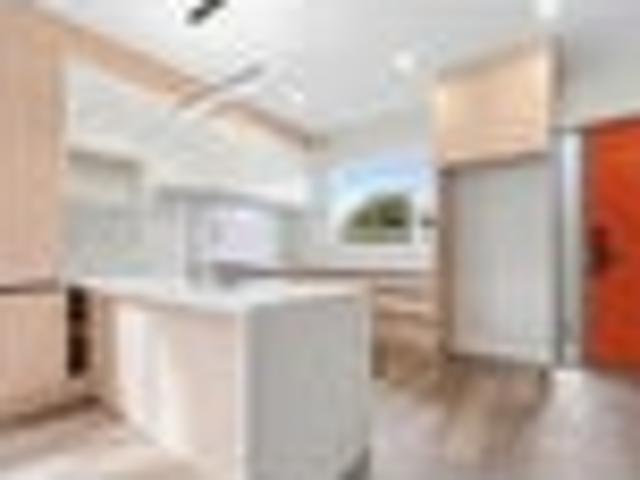 House for sale in Awhitu