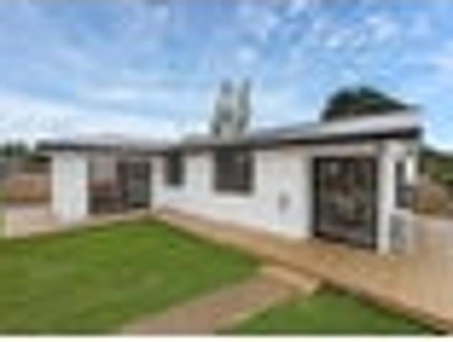 House for sale in Papakura