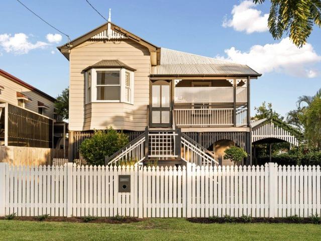 House for sale in Shorncliffe, City of Brisbane